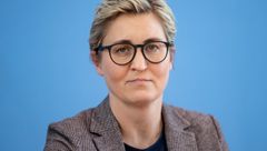Susanne Hennig-Wellsow: »Arschbacken zusammenkneifen und kämpfen« - DER SPIEGEL