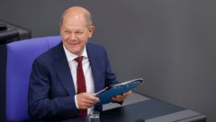 Bundestag: Olaf Scholz nennt AfD »Partei Russlands« - DER SPIEGEL