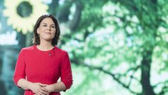 Grünen-Parteitag mit Rede von Annalena Baerbock: Bloß keine Patzer - DER SPIEGEL