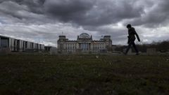 Infektionsschutzgesetz: Diese bundeseinheitlichen Corona-Maßnahmen sollen bald gelten - DER SPIEGEL