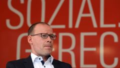 Linke Außenpolitik: Kompromiss im Wahlprogramm? - DER SPIEGEL