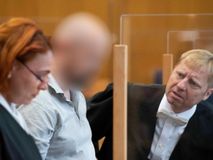 Prozesse: Lübcke-Prozess: Mitangeklagter kommt aus U-Haft frei