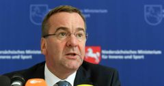 Chemnitz: Niedersachsens Innenminister Pistorius wirft Maaßen Grenzüberschreitung vor