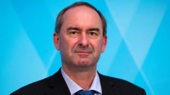 Aiwanger will Regierungsposten in Bayern bei Bundestagswahlerfolg aufgeben