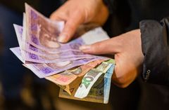 Ukrainer können Landeswährung bis Ende Oktober umtauschen