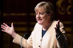 Angela Merkel kämpft um ihr politisches Erbe